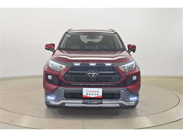 RAV42.0 アドベンチャー 4WD