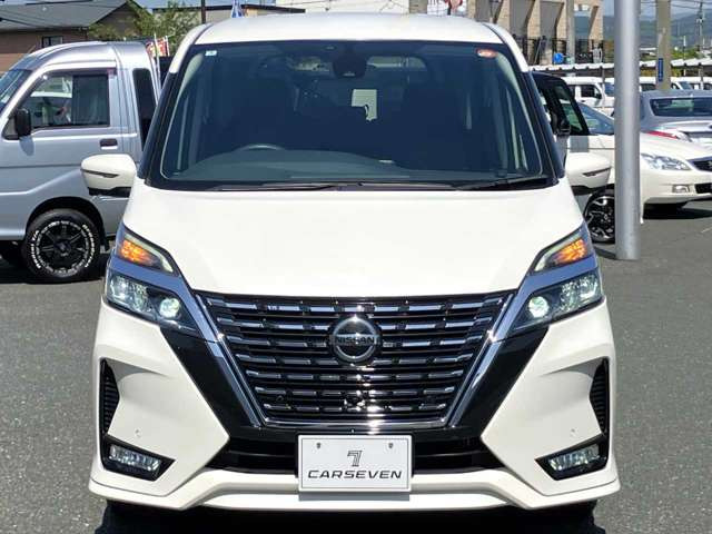 セレナ2.0 ハイウェイスターV 4WD