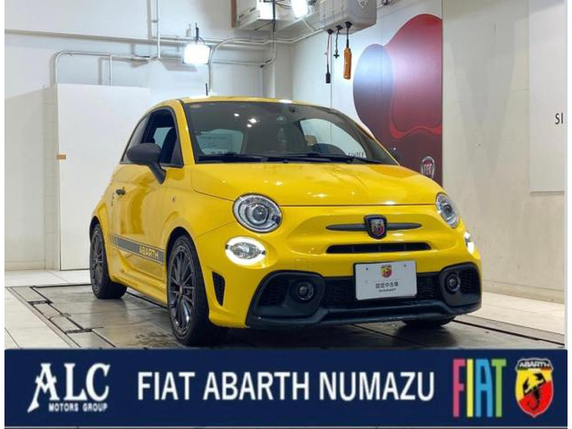 アバルト595コンペティツィオーネ
