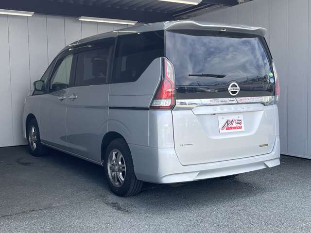 �l�C��4WD�A�y�����ԁA�R���p�N�g�J�[�ASUV�A�Z�_���A�~�j�o���A�A���Ԃ܂ŕ��L����葵���Ă���܂��B