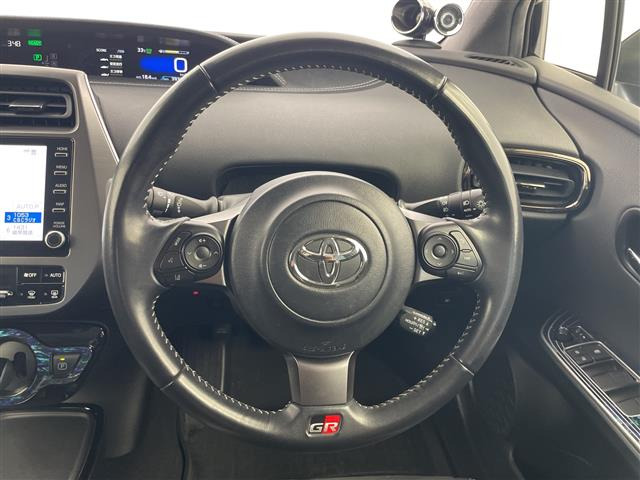 プリウスPHV1.8 S GR スポーツ