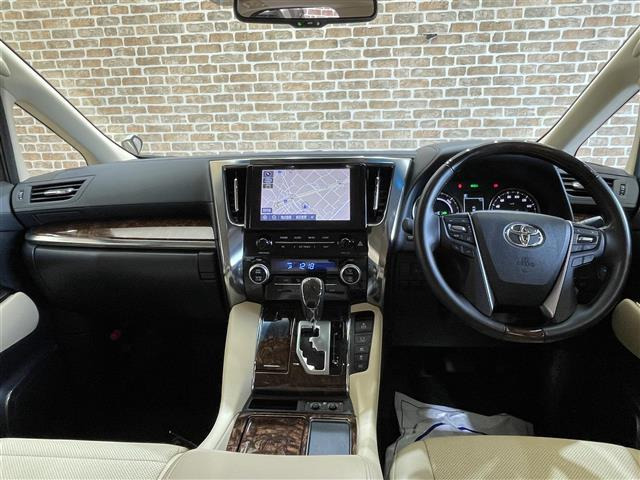 アルファードハイブリッド 2.5 G E-Four 4WD