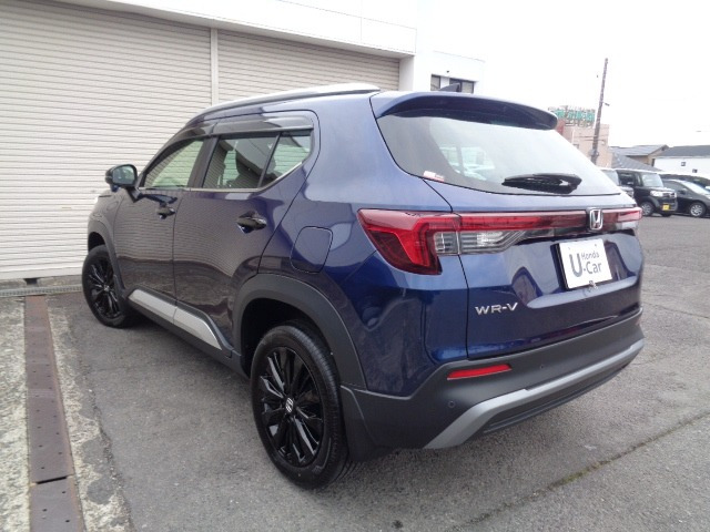 WR-V1.5 Z プラス ブラックスタイル