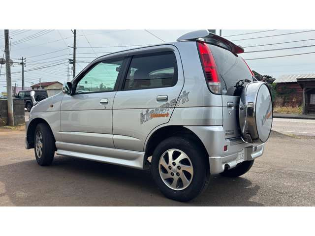 テリオスキッドキスマークX 4WD