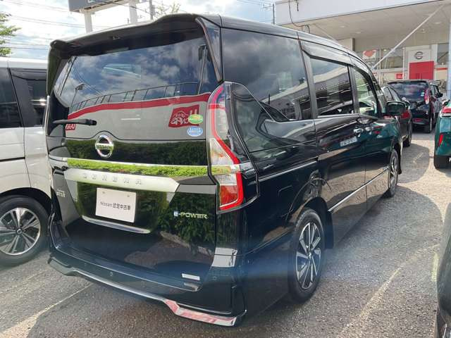 セレナ1.2 e-POWER ハイウェイスターV
