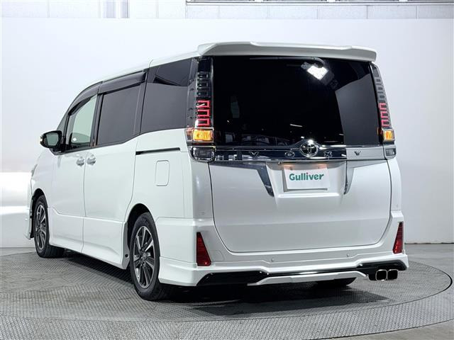 ヴォクシー2.0 ZS 煌II