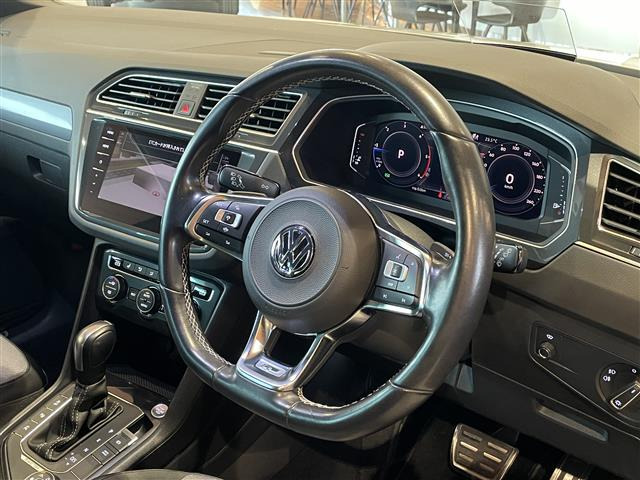ティグアンTDI 4モーション Rライン ディーゼル 4WD