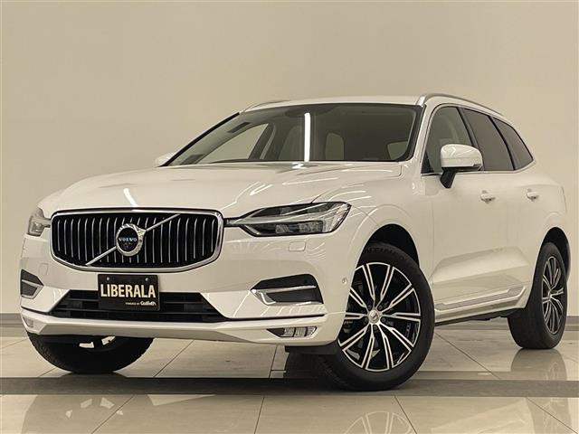 XC60B5 AWD インスクリプション 4WD