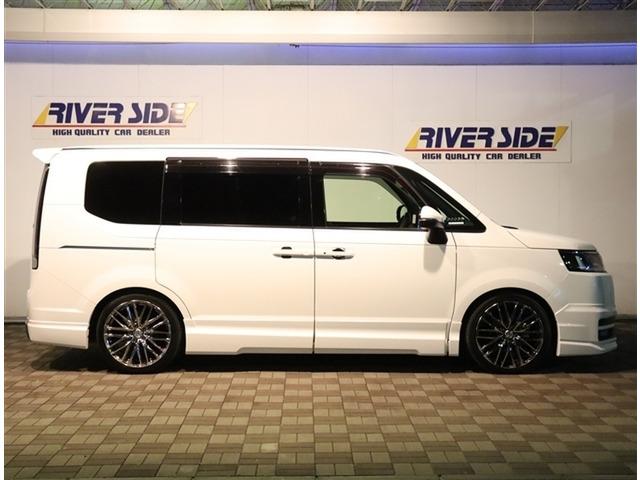 ステップワゴン2.0 e:HEV スパーダ