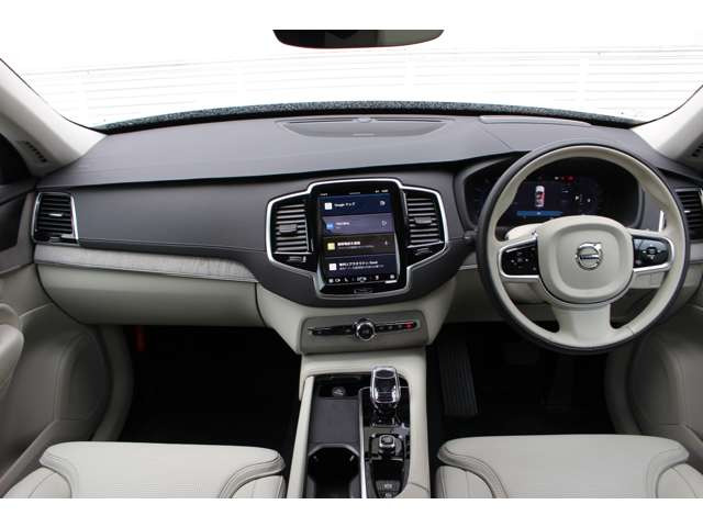 XC90ウルトラ B5 AWD 4WD