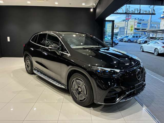 EQS SUV