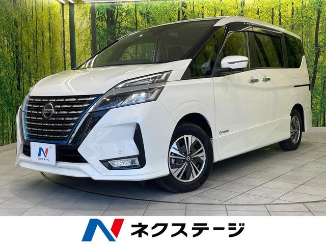 セレナ1.2 e-POWER ハイウェイスターV