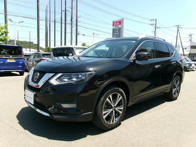 エクストレイル2.0 20Xi レザーエディション 4WD