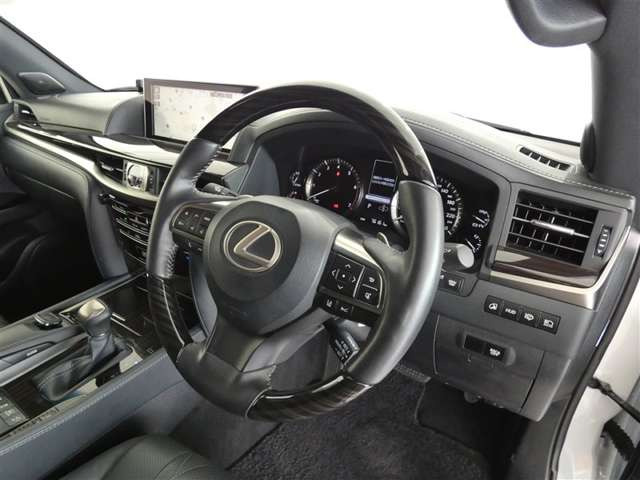 LX570 ブラック シークエンス 4WD