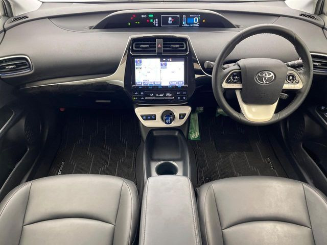 プリウス1.8 S ツーリングセレクション