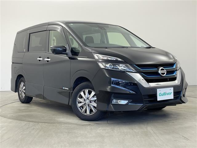 セレナ1.2 e-POWER ハイウェイスターV