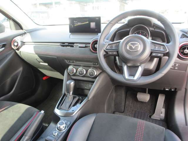 MAZDA21.5 XD スポルトプラス 4WD