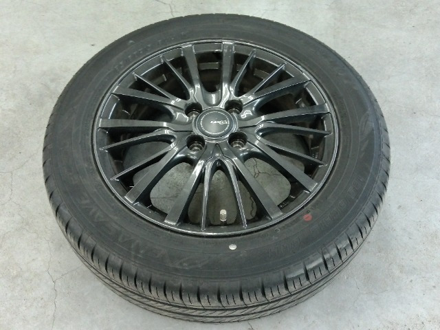 フィット1.5 e:HEV ホーム 助手席回転シート 4WD