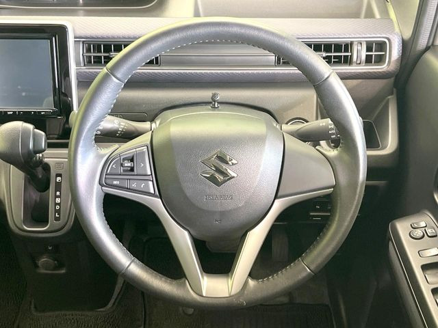 �y�X�e�A�����O�X�C�b�`�z�^�]���A�O������ڐ������炷���ƂȂ��A�I�[�f�B�I���̑��삪�\�ȕ֗��@�\!���S&���K�ȃh���C�u�����o���Ă���܂���