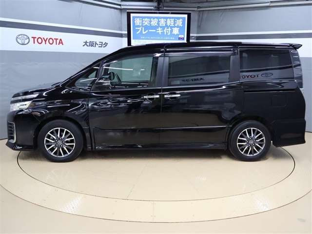 ヴォクシー2.0 ZS 煌