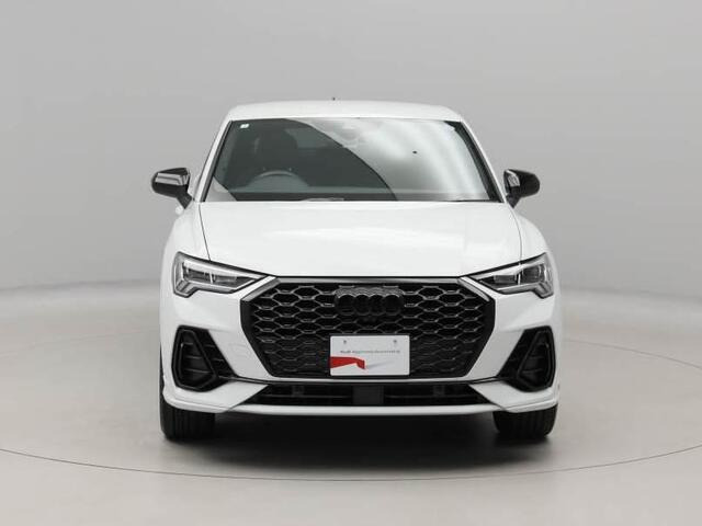 Q3