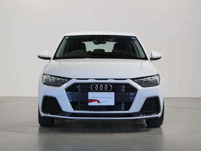 A1スポーツバック25 TFSI アドバンスド