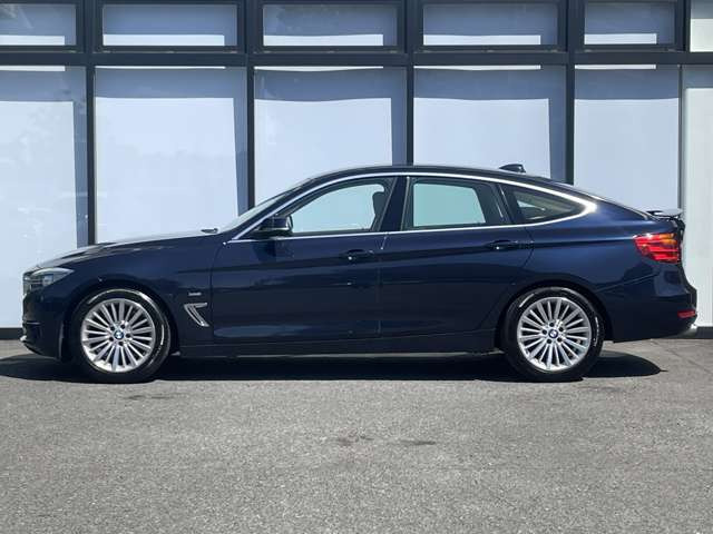 3シリーズグランツーリスモ320i ラグジュアリー
