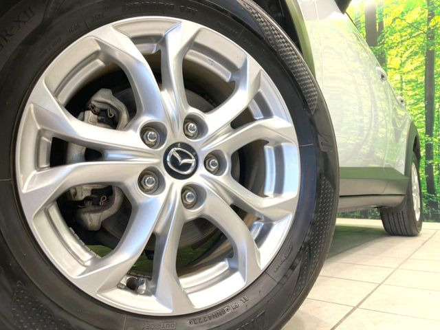 �y����16�C���`�A���~�z�C�[���z�O�ςɃ}�b�`���������A���~�z�C�[���𑕒����Ă���܂��B�e��ЊO�A���~�z�C�[����A�X�^�b�h���X�^�C�����戵�����Ă���܂��B���񂲑��k����������