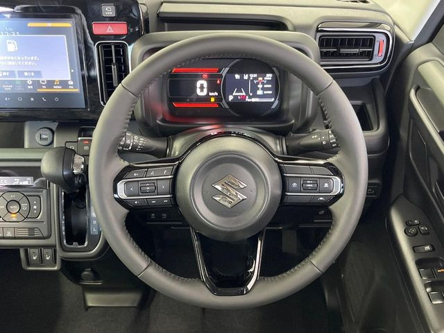 �y�X�e�A�����O�X�C�b�`�z�^�]���A�O������ڐ������炷���ƂȂ��A�I�[�f�B�I���̑��삪�\�ȕ֗��@�\!���S&���K�ȃh���C�u�����o���Ă���܂���
