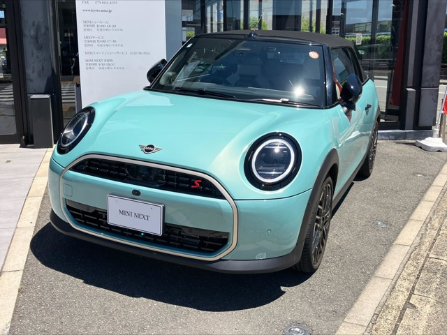 ミニコンバーチブルクーパーS DCT