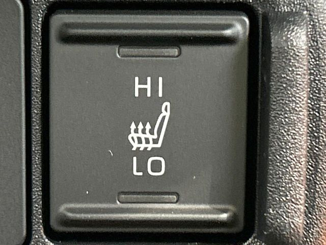【シートヒーター】寒い日に重宝するシートヒーター!エアコンより早く温まってくれるので寒がりの人も安心ですね♪エアコンの温風は乾燥するから苦手、という方にもをおすすめです。