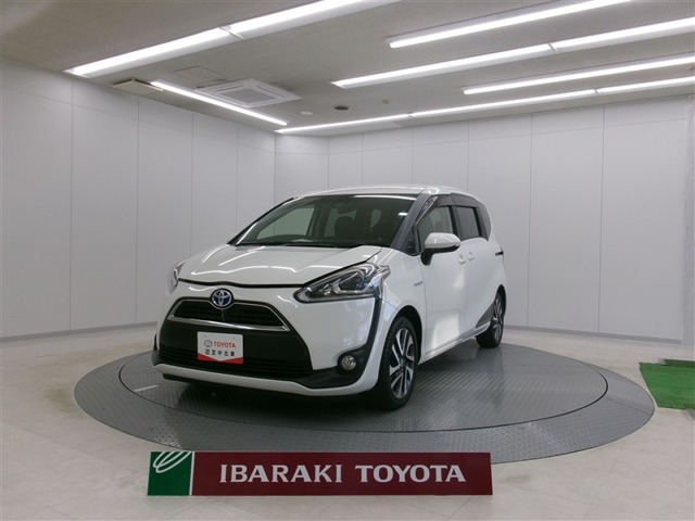 シエンタハイブリッド 1.5 G クエロ