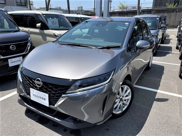 ノート1.2 X FOUR 4WD