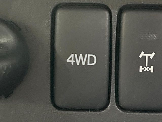 4WD�̂��Ԃł��̂ŁA�ᓹ�ł����S�ł���~��n�n��ɂ��Z�܂��̕��ȊO�ɂ��A�E�B���^�[�X�|�[�c����̕���~��n��֋A�Ȃ����@�������ɂ���������!
