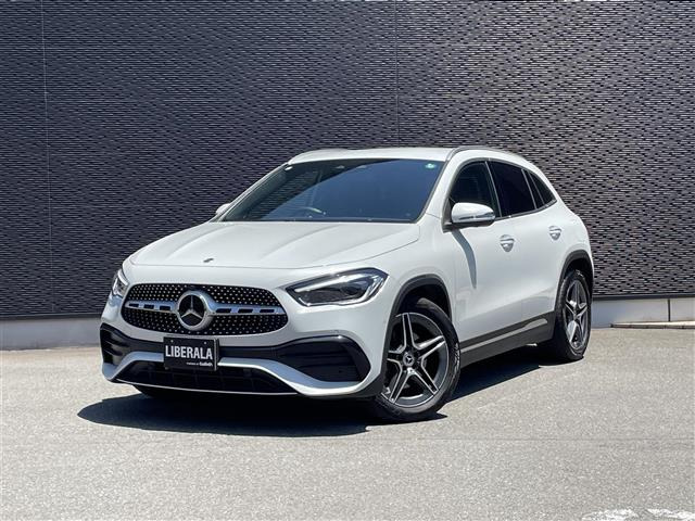 GLAクラスGLA200d 4マチック AMGライン 4WD