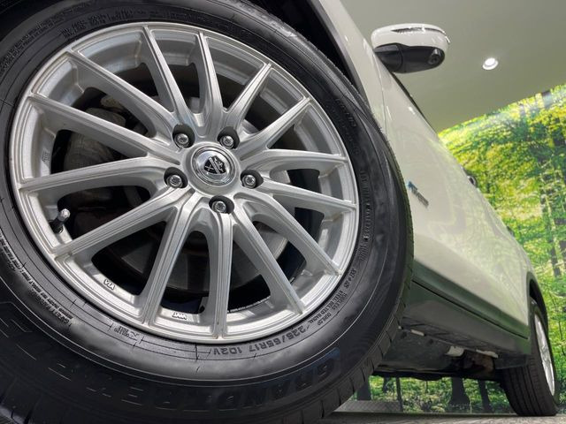 �y17�C���`�A���~�z�C�[���z�O�ςɃ}�b�`�����A���~�z�C�[���𑕒����Ă���܂��B�e��A���~�z�C�[����A�X�^�b�h���X�^�C�����戵�����Ă���܂��B���񂲑��k����������