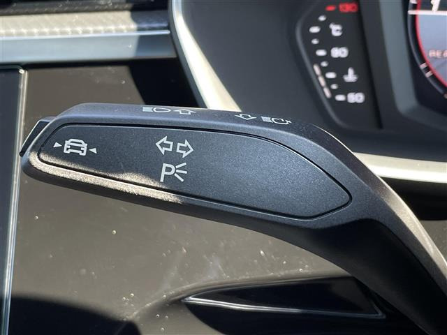 Q3スポーツバック35 TDI クワトロ Sライン ディーゼル 4WD