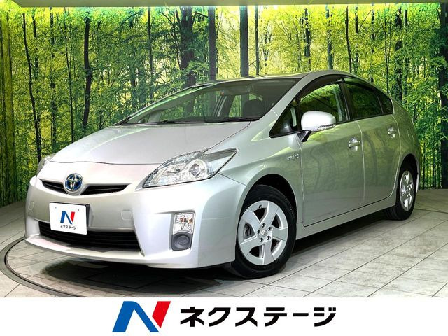 プリウス1.8 L