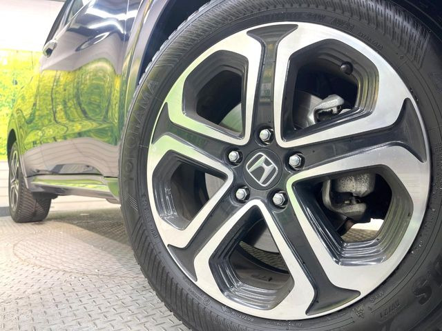 �y�����A���~�z�C�[���z�O�ςɃ}�b�`���������A���~�z�C�[���𑕒����Ă���܂��B�e��ЊO�A���~�z�C�[����A�X�^�b�h���X�^�C�����戵�����Ă���܂��B���񂲑��k����������