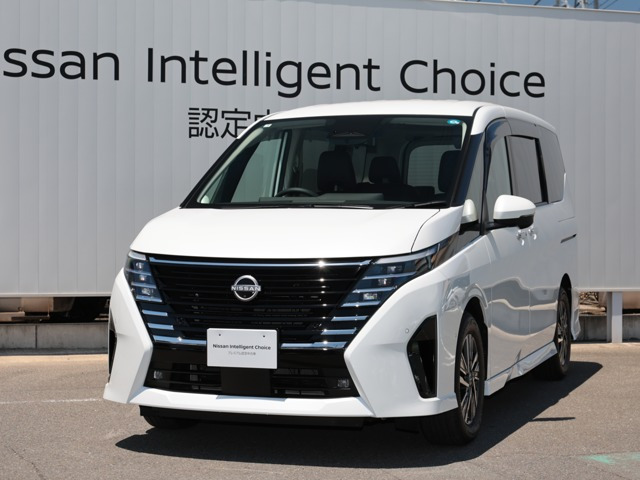 セレナ1.4 e-POWER ルキシオン