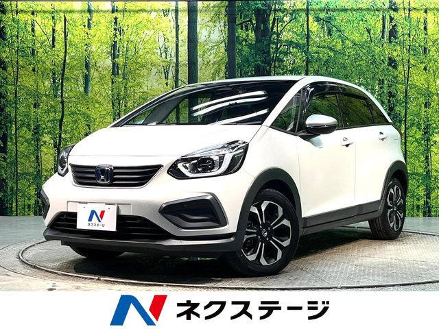 フィット1.5 e:HEV クロスター
