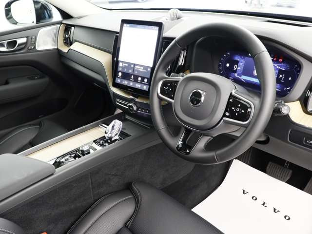 XC60ウルトラ B5 AWD 4WD