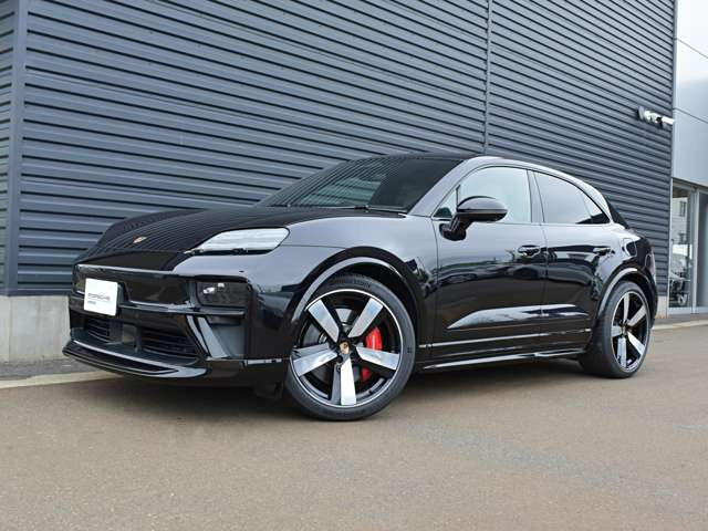 マカンGTS 4WD