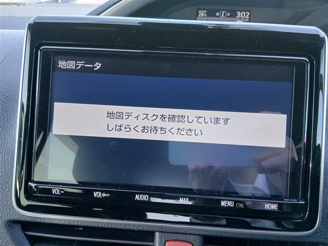 ヴォクシー1.8 ハイブリッド ZS 煌II