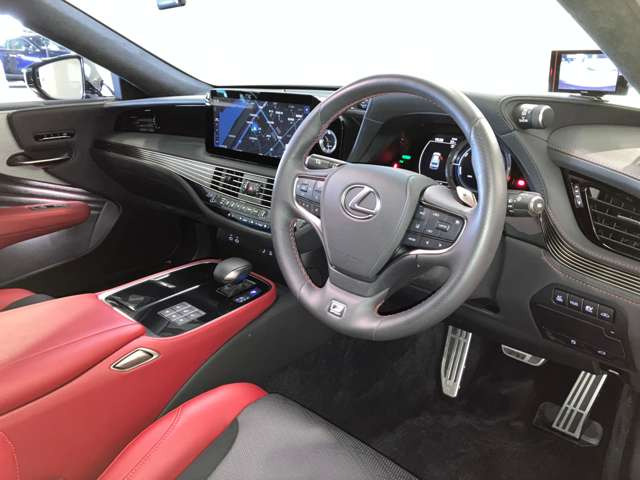 LS500h Fスポーツ