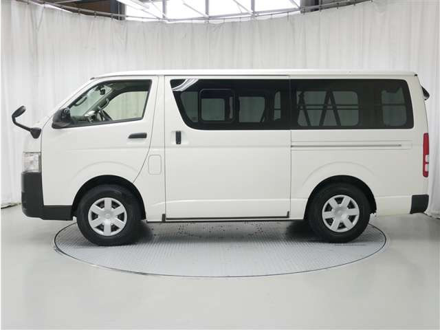 レジアスエース2.8 DX ロング ディーゼル 4WD