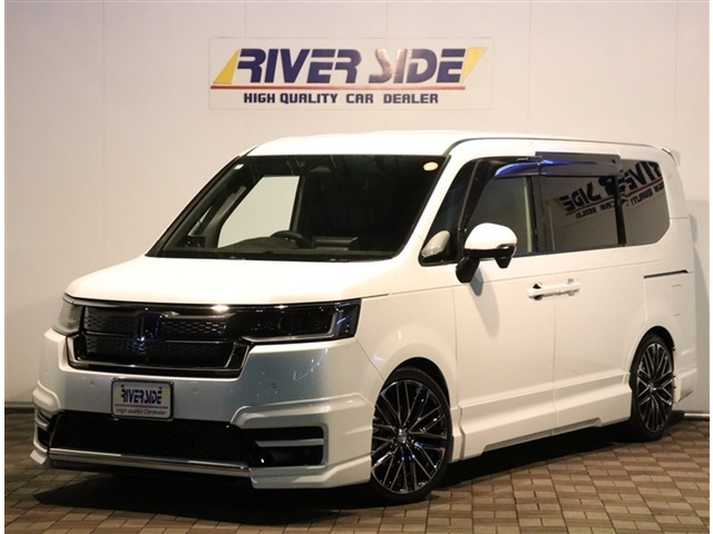ステップワゴン2.0 e:HEV スパーダ