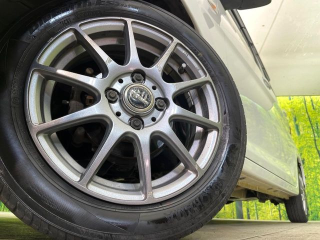 �y14�C���`�A���~�z�C�[���z�O�ςɃ}�b�`�����A���~�z�C�[���𑕒����Ă���܂��B�e��A���~�z�C�[����A�X�^�b�h���X�^�C�����戵�����Ă���܂��B���񂲑��k����������