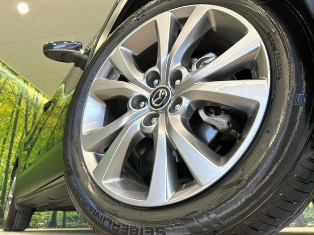 �y����16�C���`�A���~�z�C�[���z�O�ςɃ}�b�`���������A���~�z�C�[���𑕒����Ă���܂��B�e��ЊO�A���~�z�C�[����A�X�^�b�h���X�^�C�����戵�����Ă���܂��B���񂲑��k����������