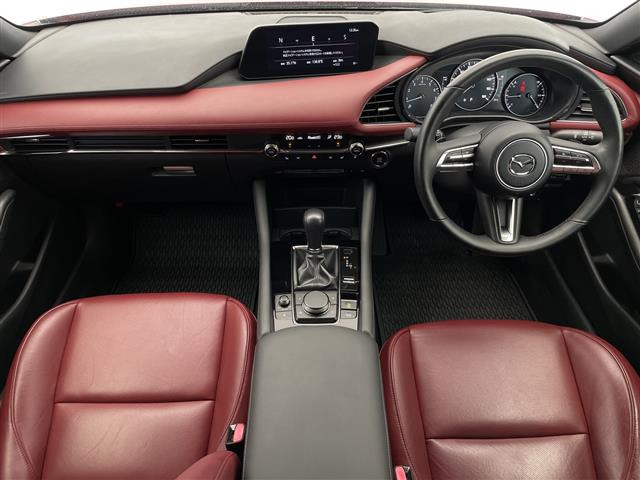 MAZDA3ファストバック2.0 20S バーガンディ セレクション